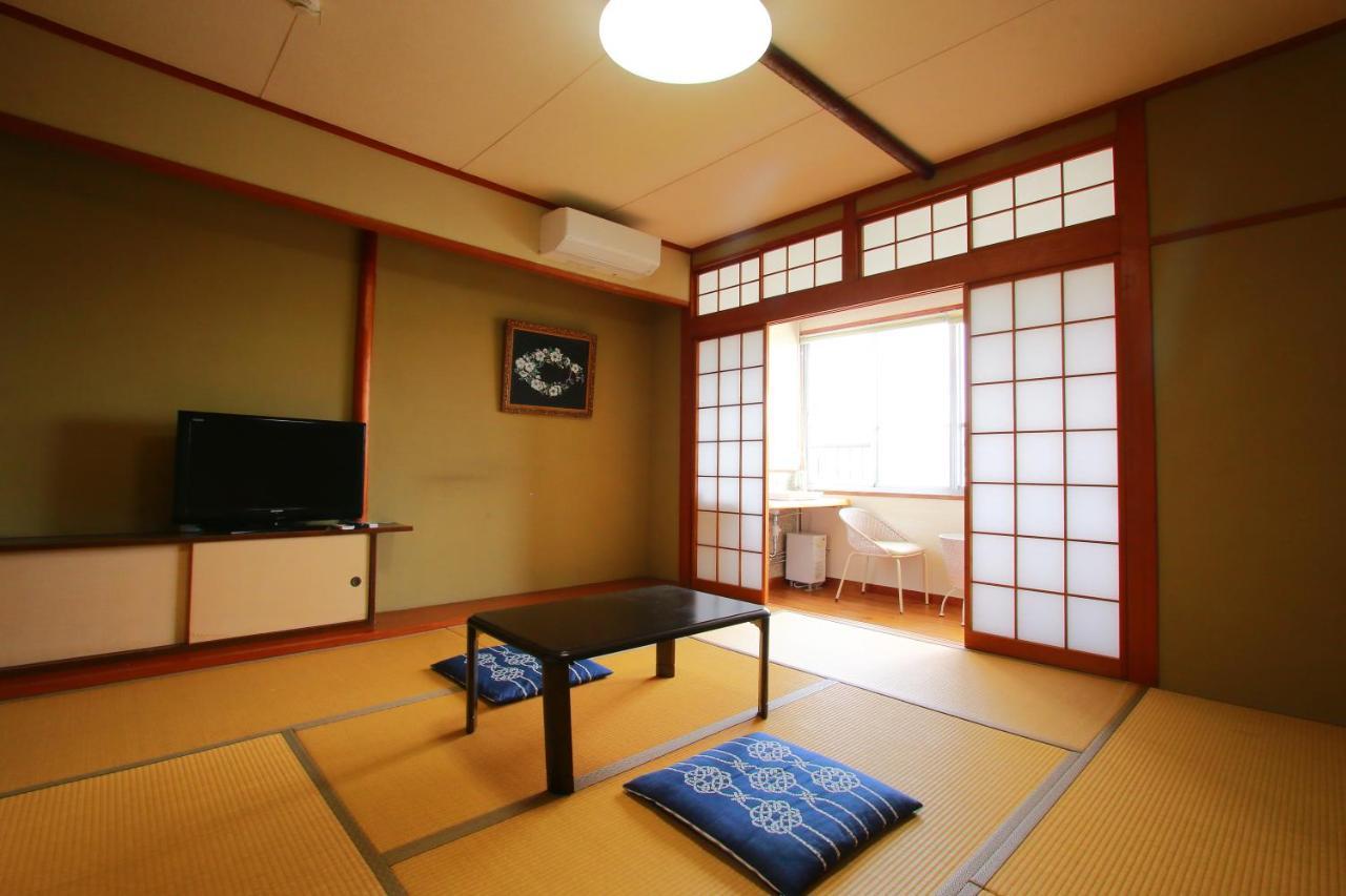 איבוסוקי Family Ryokan Kawakyu With Showa Retro, Private Hot Spring מראה חיצוני תמונה
